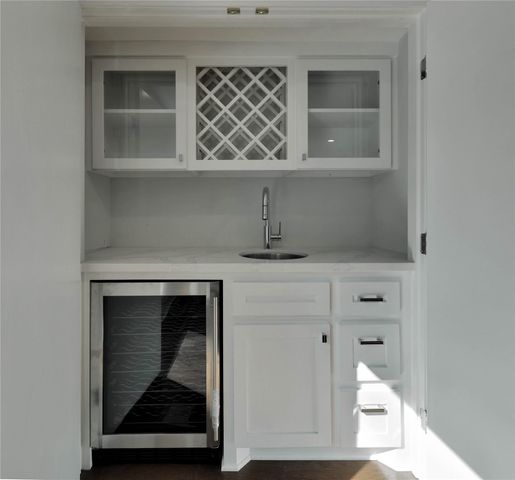 1026 Richelieu Lane, Houston, TX 77018