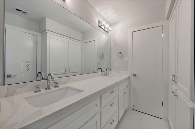 1026 Richelieu Lane, Houston, TX 77018