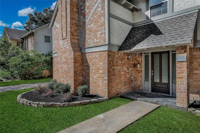 1026 Richelieu Lane, Houston, TX 77018