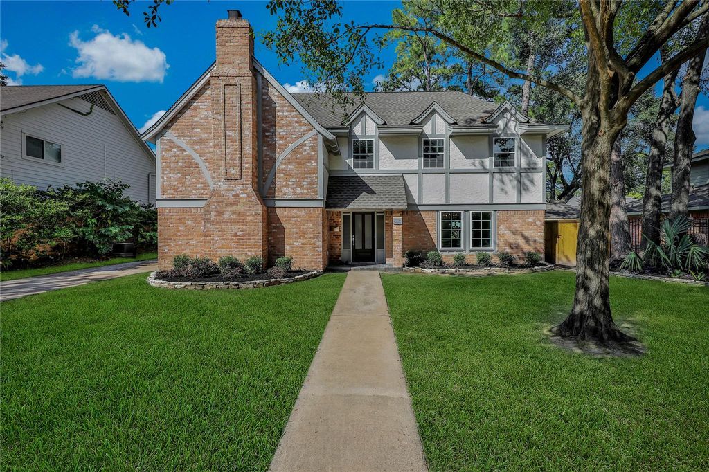 1026 Richelieu Lane, Houston, TX 77018