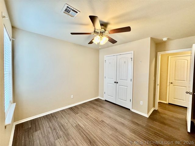 10724 N 146th East Avenue, Owasso, OK 74055