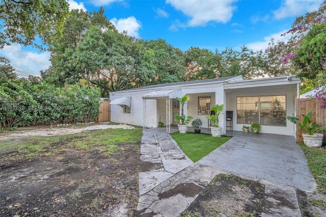 14140 NE 10th Avenue, North Miami, FL 33161