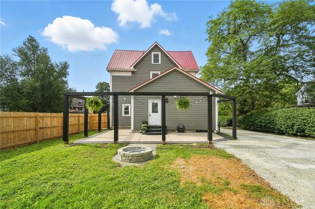 2226 E High Street, Springfield, OH 45505