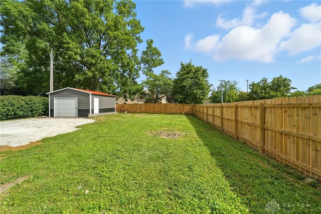 2226 E High Street, Springfield, OH 45505