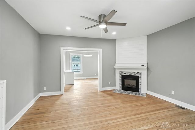 2226 E High Street, Springfield, OH 45505