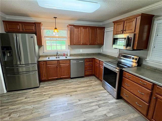 335 Gregg Street, Archdale, NC 27263