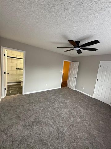 1607 Hallmark Hills Drive, Griffin, GA 30223