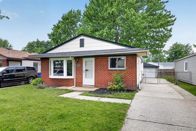 33484 Krauter Street, Westland, MI 48185