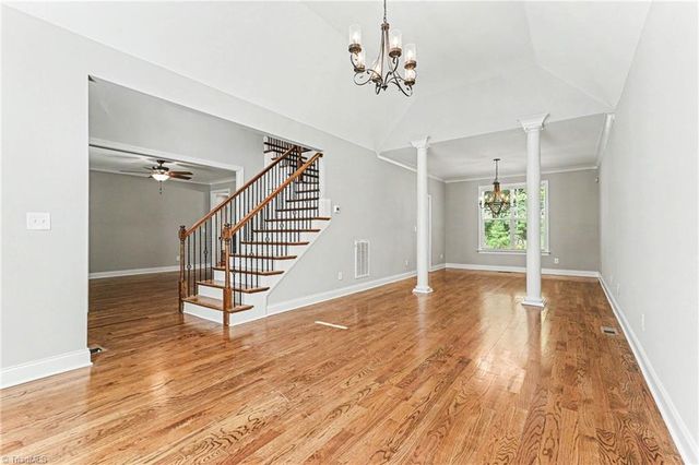 4433 Brookwood Road, Charlotte, NC 28215