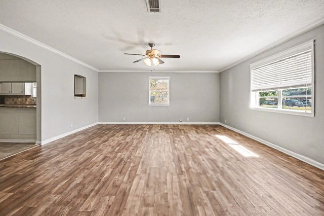 13414 Anna Court, Santa Fe, TX 77517