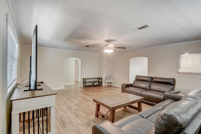 13414 Anna Court, Santa Fe, TX 77517