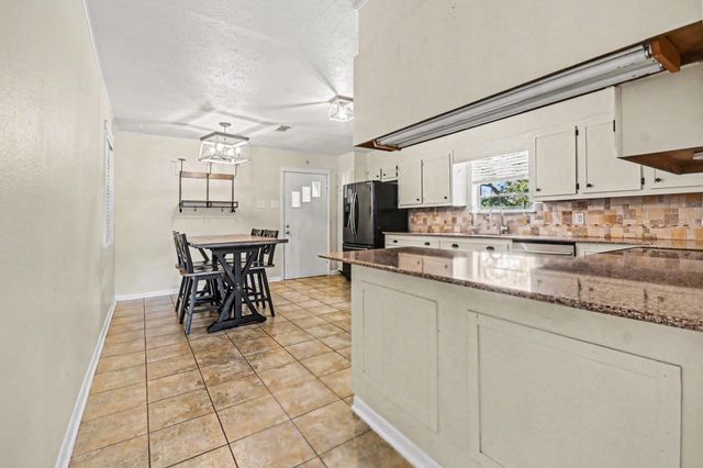 13414 Anna Court, Santa Fe, TX 77517