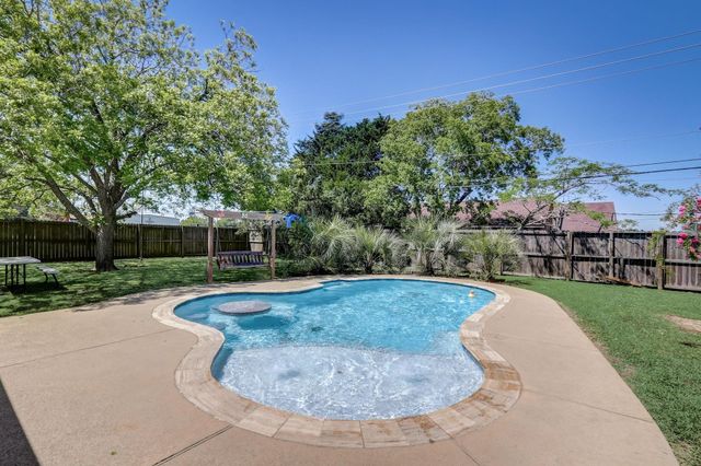 13414 Anna Court, Santa Fe, TX 77517