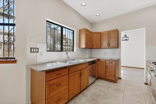 4544 Greene Avenue NW, Albuquerque, NM 87114