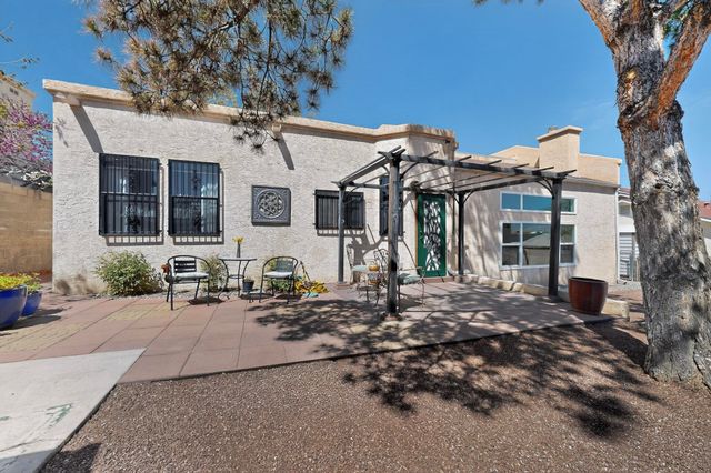 4544 Greene Avenue NW, Albuquerque, NM 87114