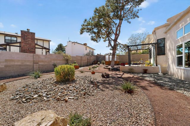 4544 Greene Avenue NW, Albuquerque, NM 87114