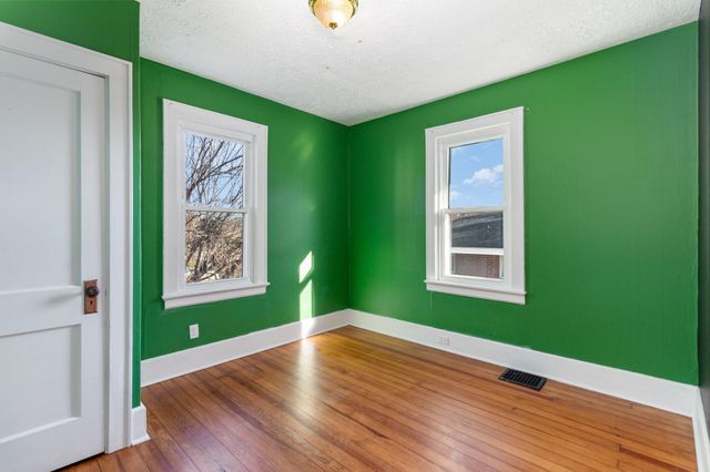 424 Kentaboo Avenue, Florence, KY 41042