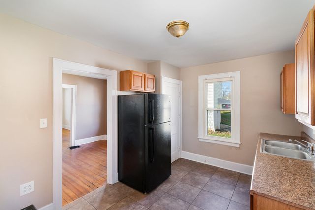 424 Kentaboo Avenue, Florence, KY 41042