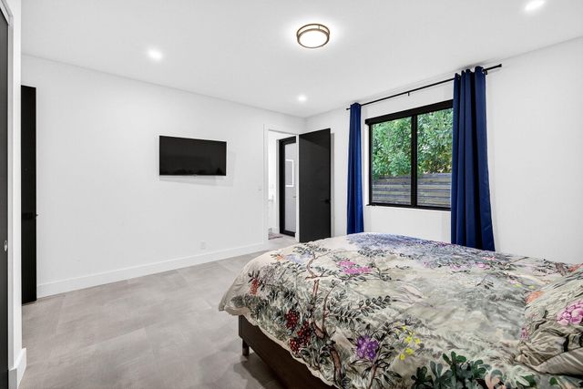 1807 NE 18th Street, Fort Lauderdale, FL 33305