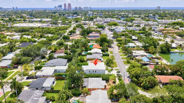 1807 NE 18th Street, Fort Lauderdale, FL 33305