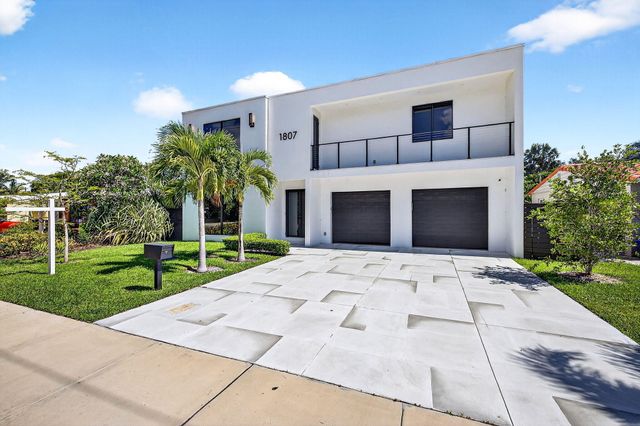 1807 NE 18th Street, Fort Lauderdale, FL 33305