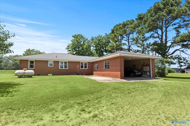 2360 County Road 29, Moulton, AL 35650