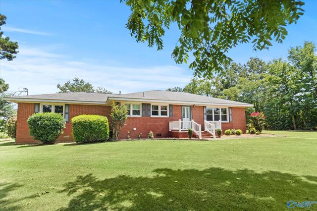 2360 County Road 29, Moulton, AL 35650