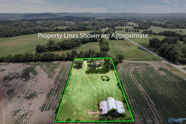 2360 County Road 29, Moulton, AL 35650