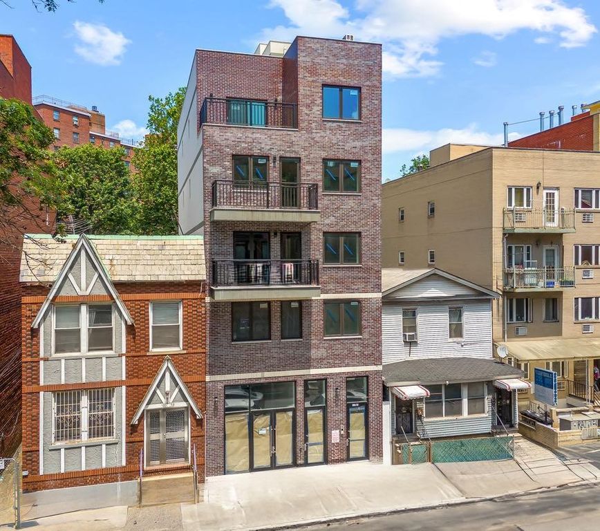 13225 41st Avenue 5B, Flushing, NY 11355