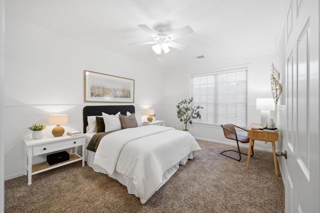 1246 Glenwood Canyon Lane, Houston, TX 77077