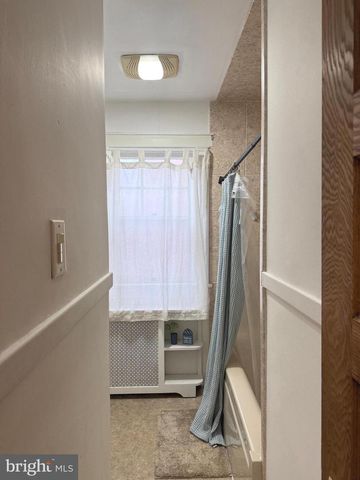 2020 HOLLY ST, Harrisburg, PA 17104