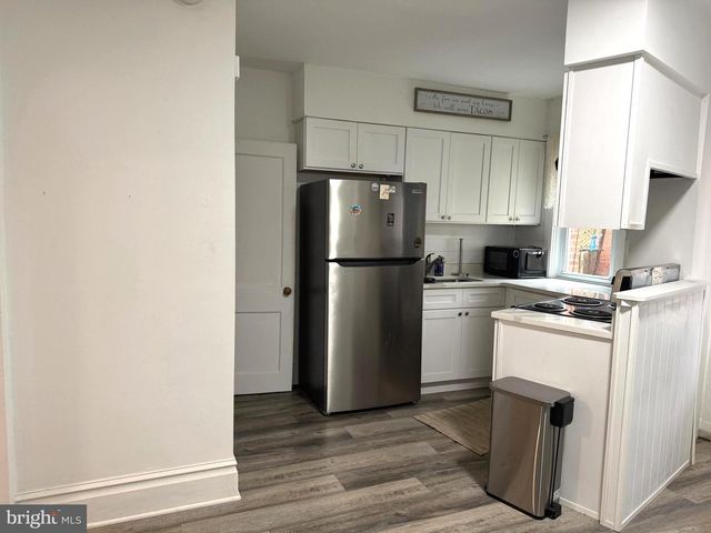 2020 HOLLY ST, Harrisburg, PA 17104