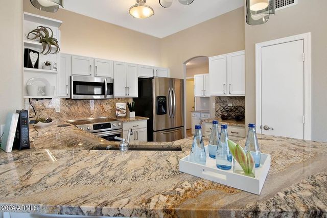 6494 S FOOTHILLS Drive, Gold Canyon, AZ 85118