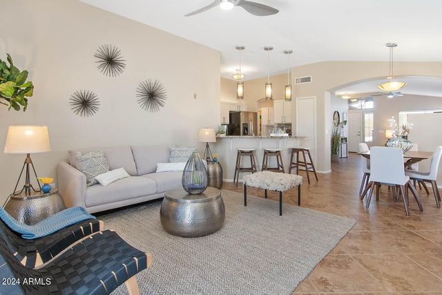 6494 S FOOTHILLS Drive, Gold Canyon, AZ 85118