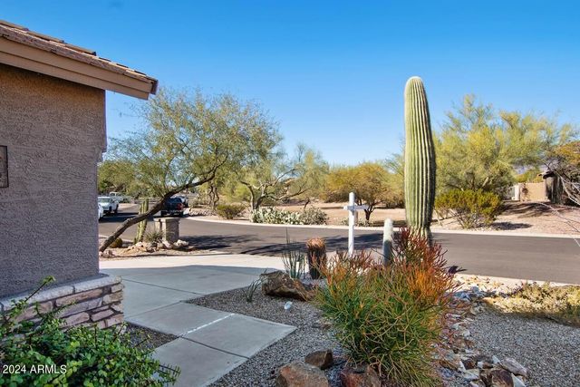 6494 S FOOTHILLS Drive, Gold Canyon, AZ 85118