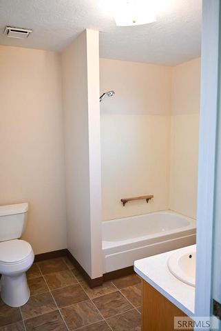 12666 N 35th E, Idaho Falls, ID 83401