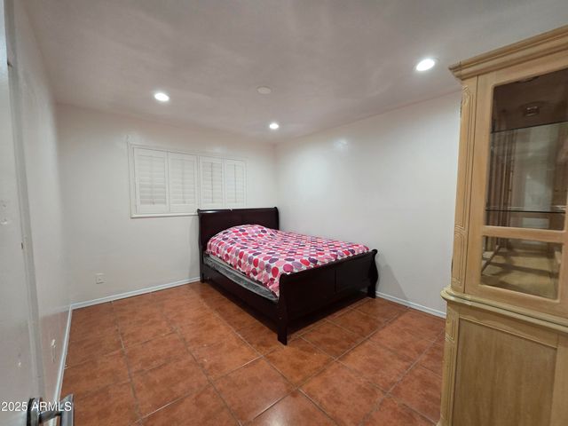 3420 W MARYLAND Avenue, Phoenix, AZ 85017