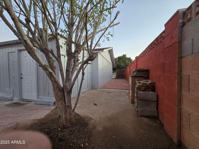 3420 W MARYLAND Avenue, Phoenix, AZ 85017