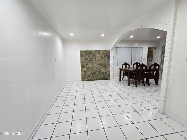 3420 W MARYLAND Avenue, Phoenix, AZ 85017