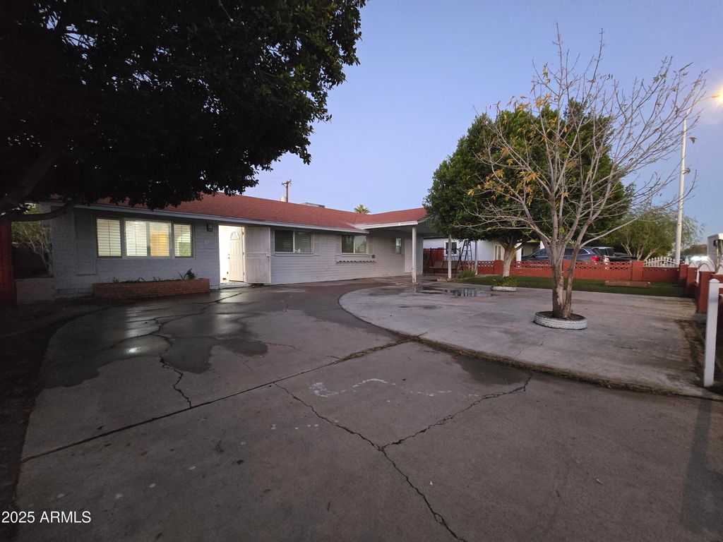 3420 W MARYLAND Avenue, Phoenix, AZ 85017