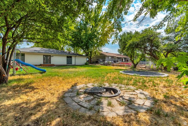 1010 W MAPLE RD, Mapleton, UT 84664