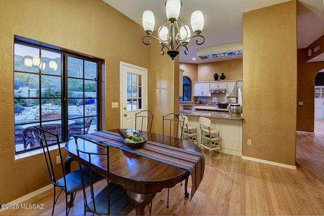 7580 N Calle Sin Controversia, Tucson, AZ 85718