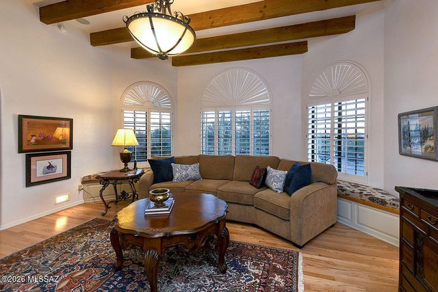 7580 N Calle Sin Controversia, Tucson, AZ 85718