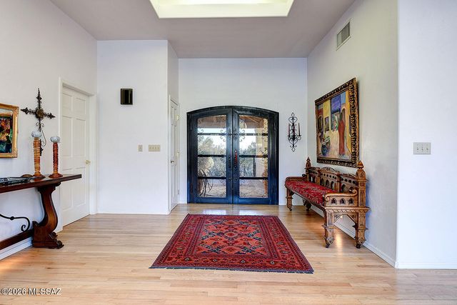 7580 N Calle Sin Controversia, Tucson, AZ 85718