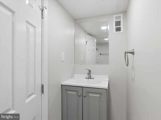 6408 GILMORE ST, Baltimore, MD 21207