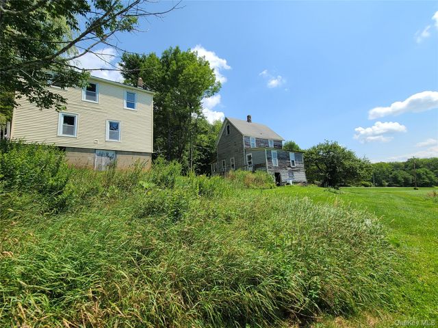 299-301 Stump Pond Road, Livingston Manor, NY 12758