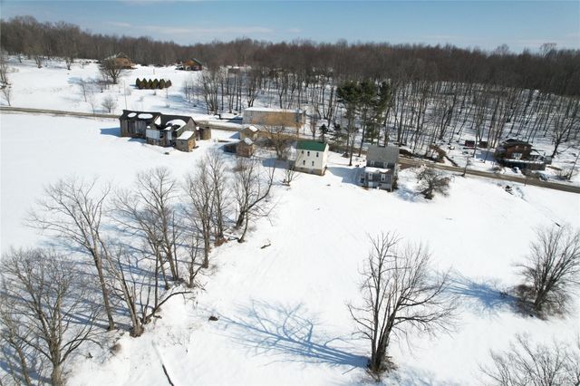 299-301 Stump Pond Road, Livingston Manor, NY 12758