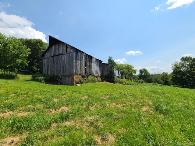 299-301 Stump Pond Road, Livingston Manor, NY 12758