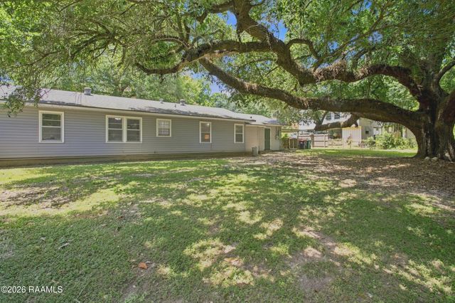 102 Choctaw Road, Lafayette, LA 70501