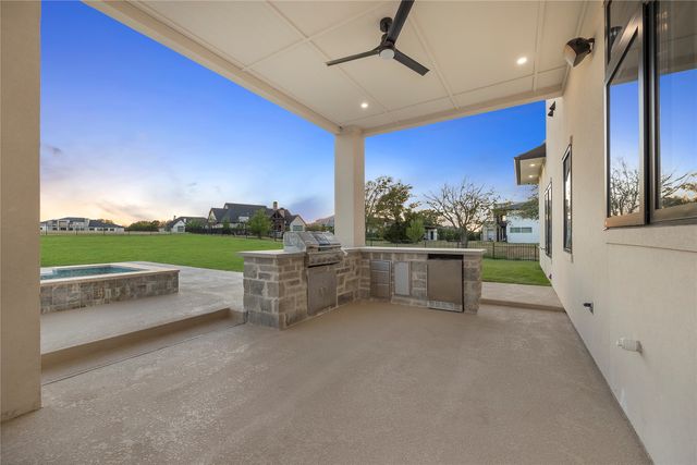 421 Sunrise Ridge Drive, Heath, TX 75032